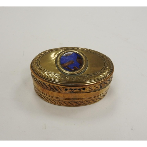 208 - 19th Century brass snuff box