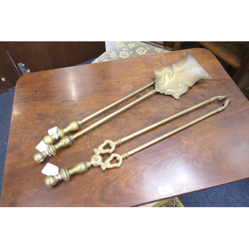 667 - Set of Victorian brass fire irons, 58cm