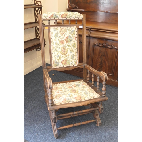 672 - Victorian American style rocking chair