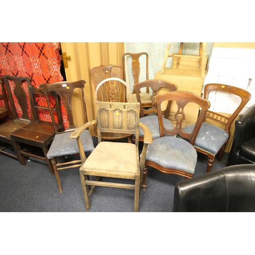 686 - Three Victorian walnut side chairs and five further assorted chairs (8)