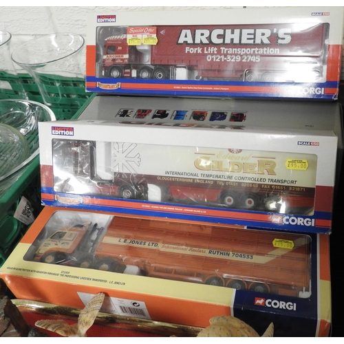 24 - Corgi limited edition collectors' models, 'Hauliers of Renown' and other models, all boxed (5)
