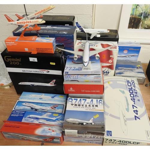 34 - Collection of commercial aviation collector's models, mostly boxed, but four without boxes