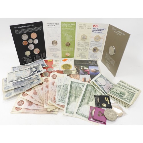 444 - Assorted British coins and banknotes including Fforde/Hollom £5, assorted 10/- notes, royal commemor... 