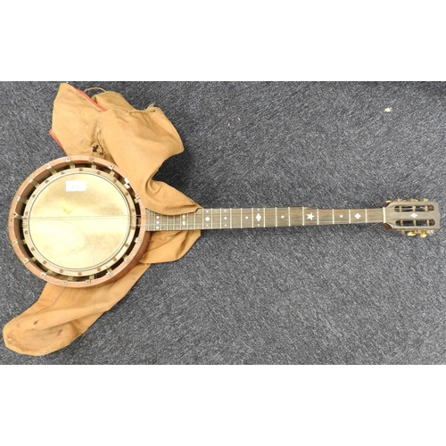 633 - Vintage banjo