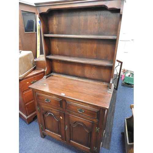 639 - Oak cottage dresser, width 91.5cm, height 173cm