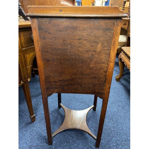 534 - Late George III mahogany washstand; also a George III mahogany pot cupboard (2)