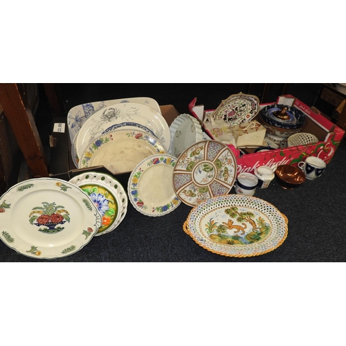 81 - Victorian and later decorative ceramics including a Japanese blue and white bowl, various plates, mo... 