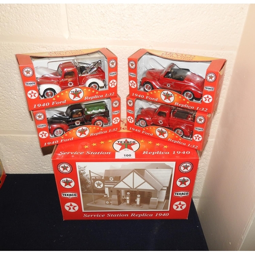 100 - Texaco Old Timer collection of diecast including service station and four vehicles (5)