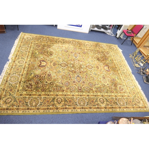 718 - Indian woollen carpet in the Tabriz style, size 360cm x 275cm