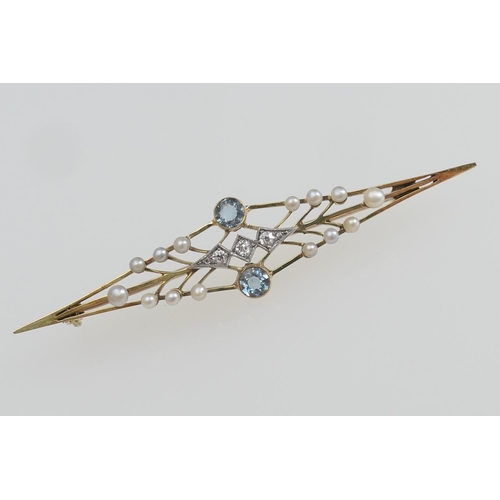 169 - Aquamarine, diamond and seed pearl brooch, circa 1900-10, slender lozenge form centred with three sm... 