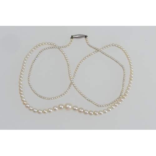 175 - Single string of graduating untested pearls, the largest being approx. 5mm diameter, graduating quic... 