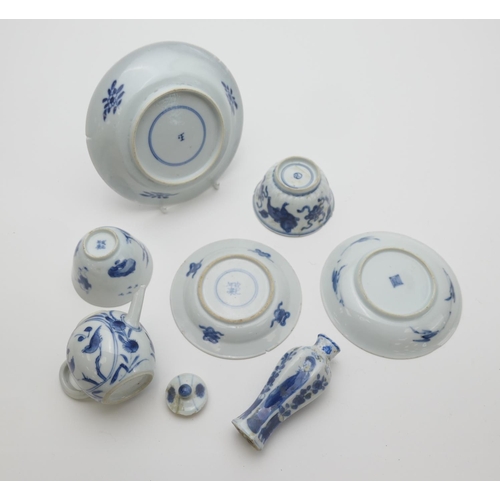 405 - Chinese blue and white saucer dish, Kangxi (1662-1722), decorated with a hunting party, 13.5cm, with... 