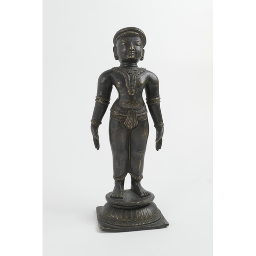 832 - Southern Indian bronze figure, possibly Vishnu, late 19th/early 20th Century, height 20cm