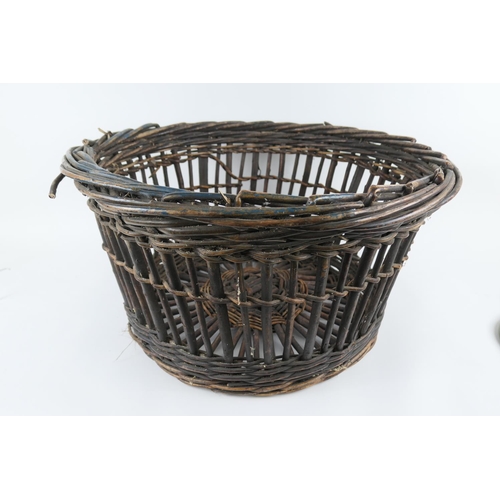 845 - Traditional Northumberland line basket, 70cm diameter