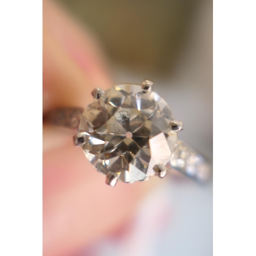 187 - Diamond ring, centred with an old round cut diamond of approx. 1.8cts (7.76mm, depth 4.77mm), estima... 