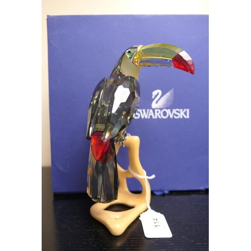 114 - Swarovski Crystal Toucan (black diamond), with box