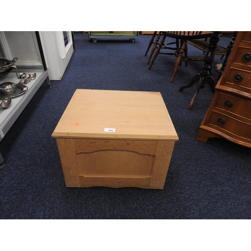 565 - Solid oak box, in the raw ideal for painting, width 44cm, height 31cm