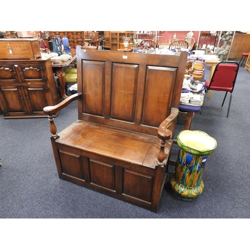 572 - Solid oak three panel box settle, width 101cm, height 118cm, depth 51cm