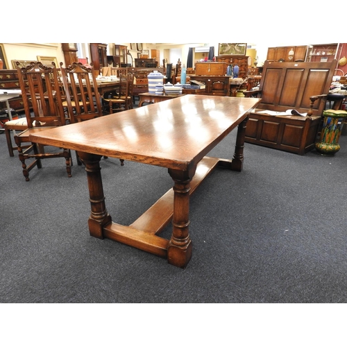 573 - Quality oak dining table in the 18th Century style, 214cm x 86cm