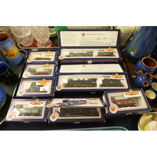 98 - Bachmann branch line 00 gauge locomotives and rolling stock, all boxed (9)