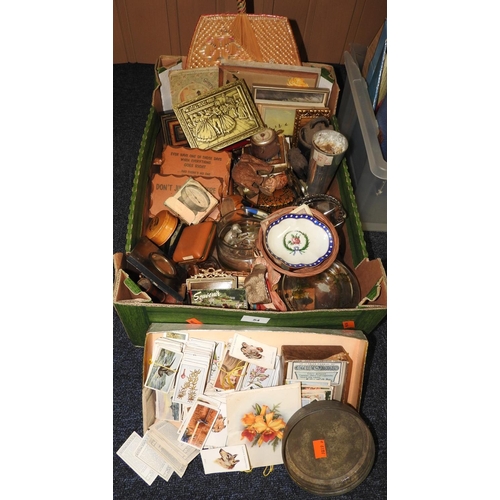 54 - Assorted collectables including loose cigarette cards, Mauchline ware box, prints etc (1 box)