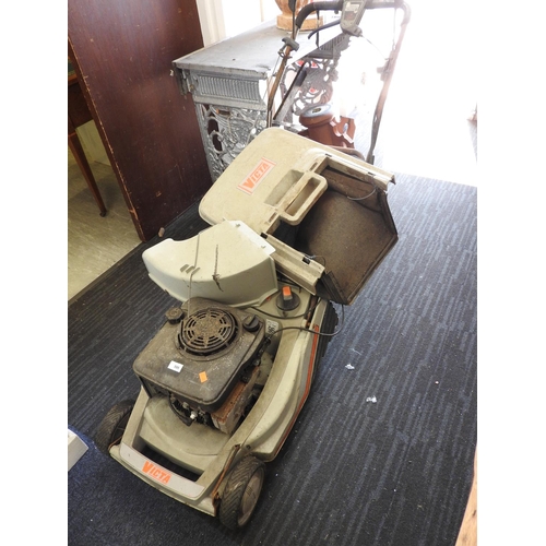 595 - Old Victa petrol rotary mower (sold for spares or repair)