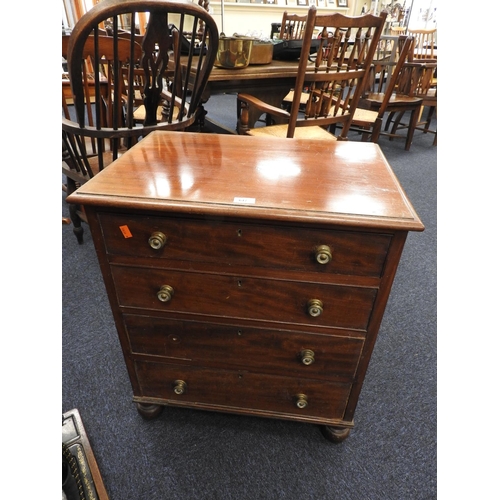 647 - 19th Century mahogany small chest of drawers, width 63cm, height 74cm