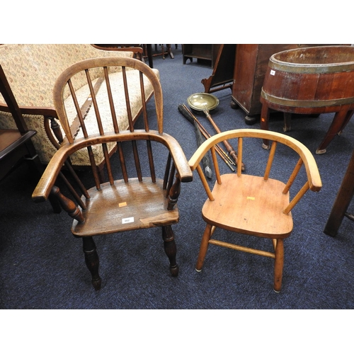 662 - Victorian ash and elm child's Windsor armchair, height 77cm, seat width 34.5cm, also a further child... 