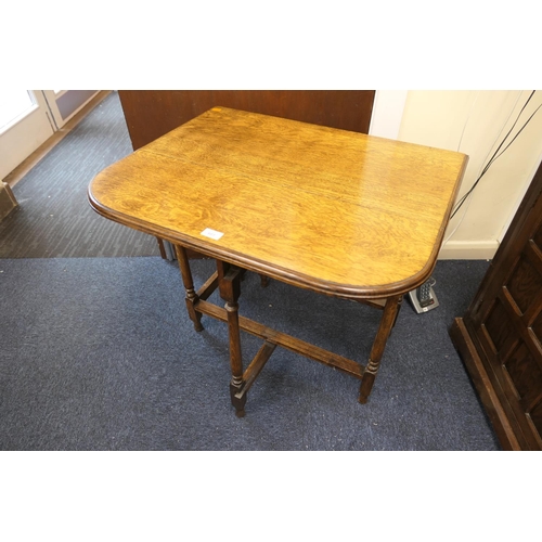 603 - Golden oak small gateleg table, width 76cm