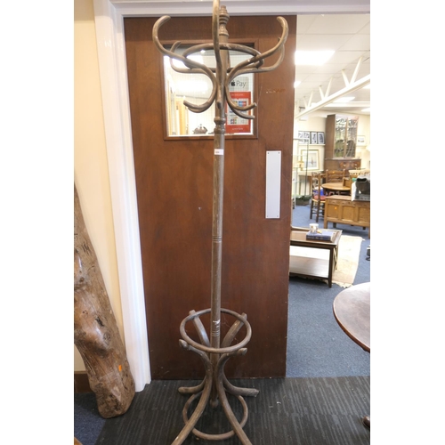 606 - Bentwood hat stand