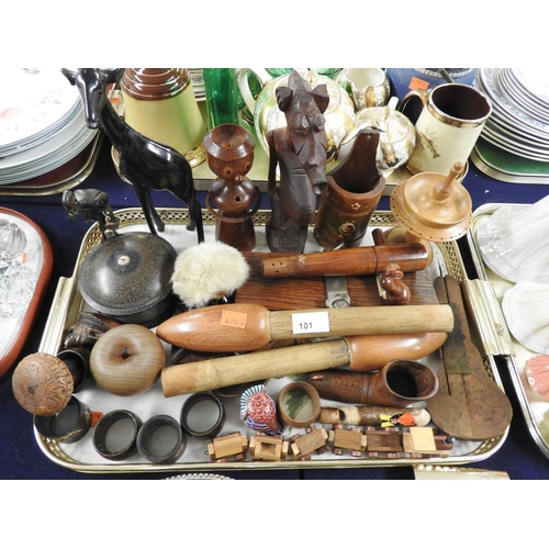 101 - Assorted treen including carved figures, miniature toy train, Eastern decorated powder box etc (1 tr... 