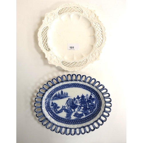 101 - Staffordshire pearlware Willow pattern lattice plate, also a creamware lattice plate (2)