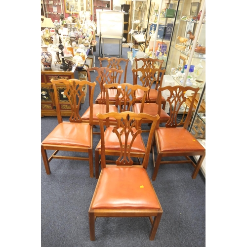 283 - Set of eight mahogany dining chairs in the Chippendale style (matching lot 280)