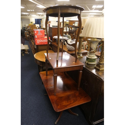 346 - Mahogany coffee table, mahogany occasional table and an Edwardian shaped walnut window table (3)