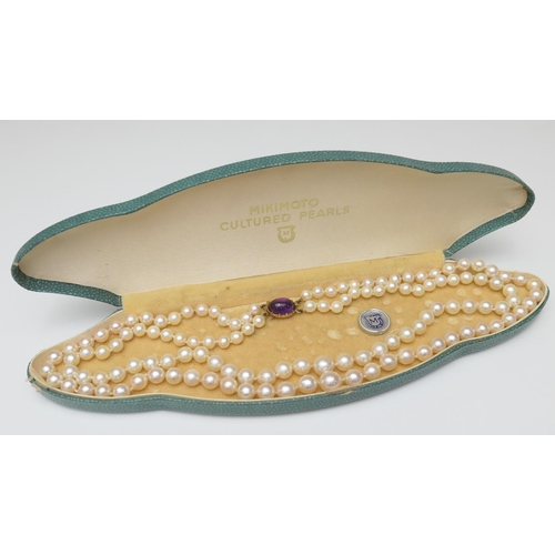 125 - Double strand necklace of cultured pearls, the largest approx. 9mm, the smallest 5mm, length 50cm, u... 