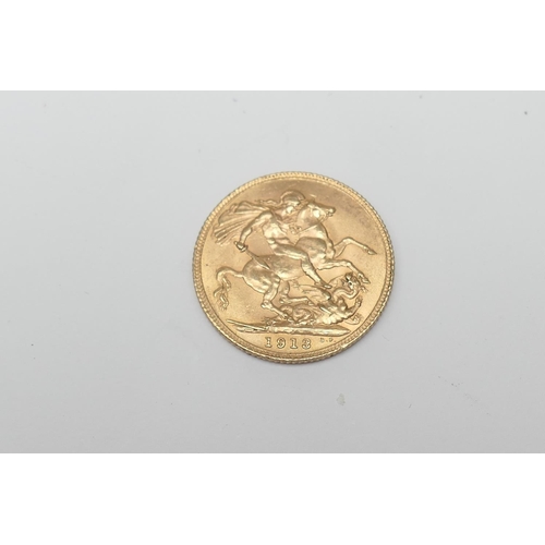 94 - George V gold sovereign, 1913 (EF), weight approx. 7.98g