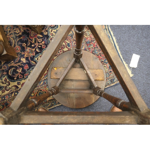 525 - Oak small cricket table, 19th Century, circular top on three turned legs united by a stretcher base,... 