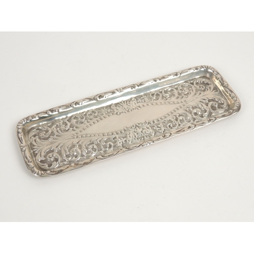 406 - Edwardian silver pin tray, by Walker & Hall, Chester 1906, repousse decorated with acanthus scrolls,... 