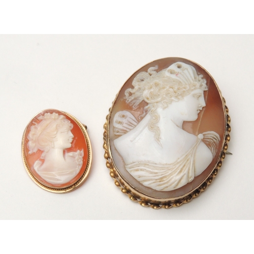 516 - Two 9ct gold mounted cameo brooches, the larger carved with a profile of the goddess Diana, 47mm (ca... 