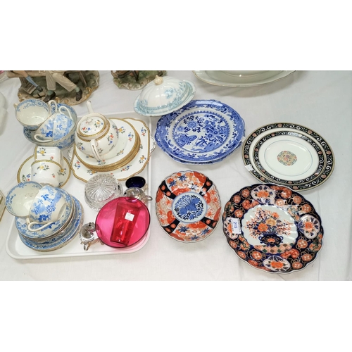 215 - Two 19th century Imari dishes, a 19th century willow pattern part tea set, an Aynsley part tea set, ... 