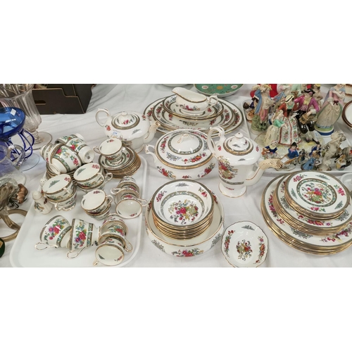 234 - A Paragon 'Tree of Kashmir' part dinner and tea service (approx 70 pieces)