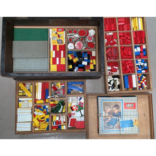 706 - A collection of early Lego Systems parts and an originally boxed Lego System 700/5 set