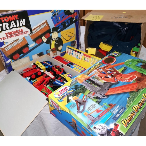 588 - A large selection of Tomy toys including Thomas the Tank Set