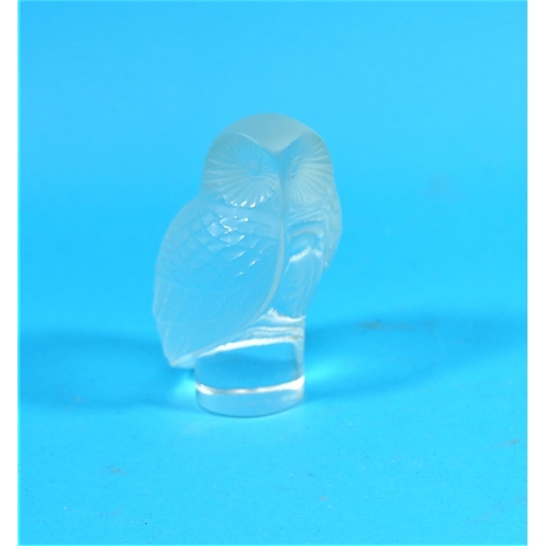 180 - A Lalique clear and frosted glass model of an owl, signed Lalique, France, 3.5