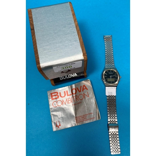 300 - A gent's vintage Bulova wristwatch, stainless steel 