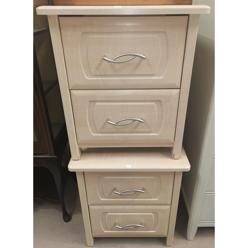 553 - A pair of modern 2 drawer bedside cabinets