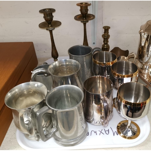 339 - A selection of silver plate, brass and pewter