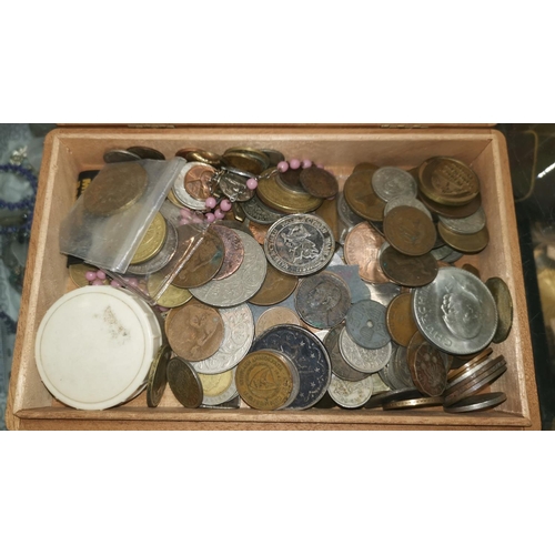 447 - A cigar box containing coins and medallions, including an 1868 QV Gothic head florin