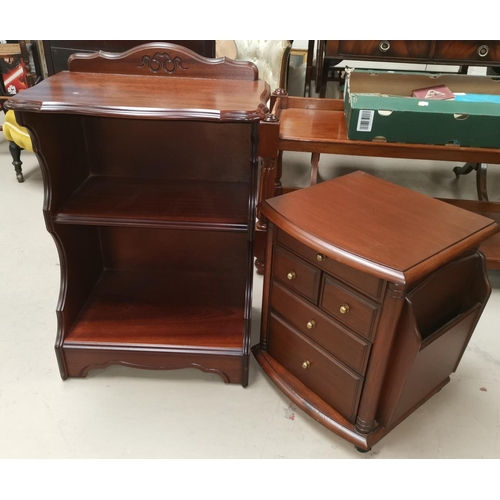 584 - A mahogany reproduction dwarf cabinet and similar bookcase; a dwarf bookcase