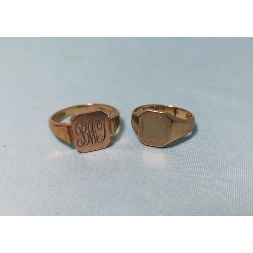 291 - Two 9 carat gold signet rings, 9.6 gm